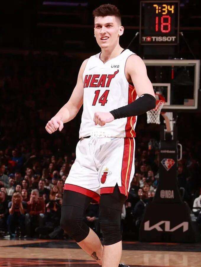 通过动画形 通过动画形